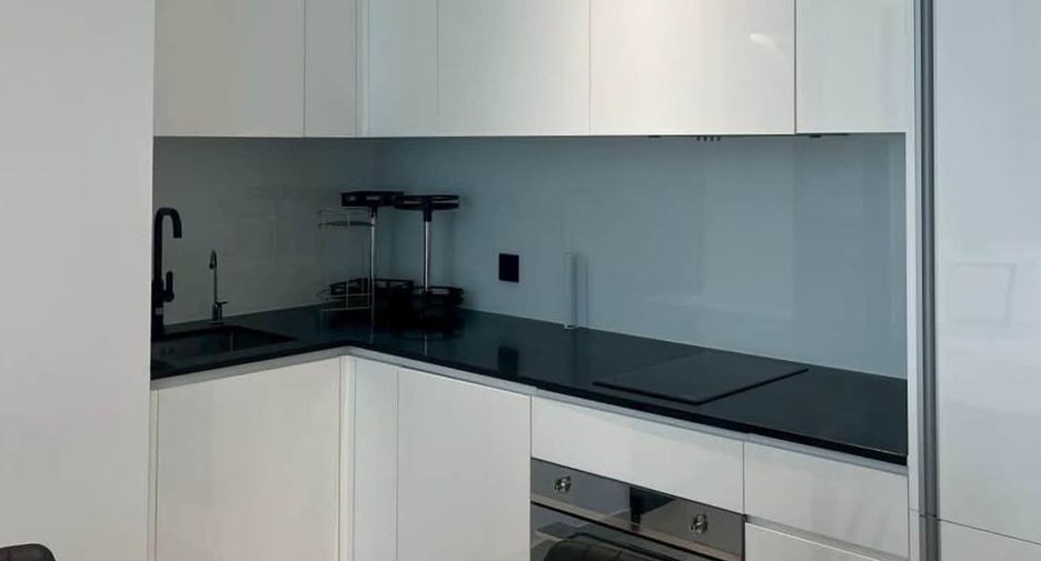 Wohnung zur Miete und zum Kauf mit 1 Zimmer in Sathon, Bangkok