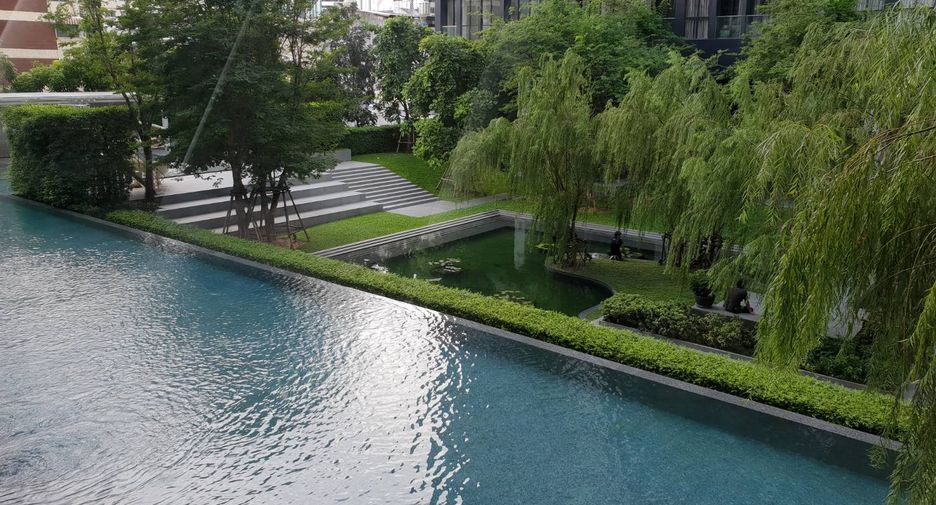 For rent 1 bed condo in Pathum Wan, Bangkok
