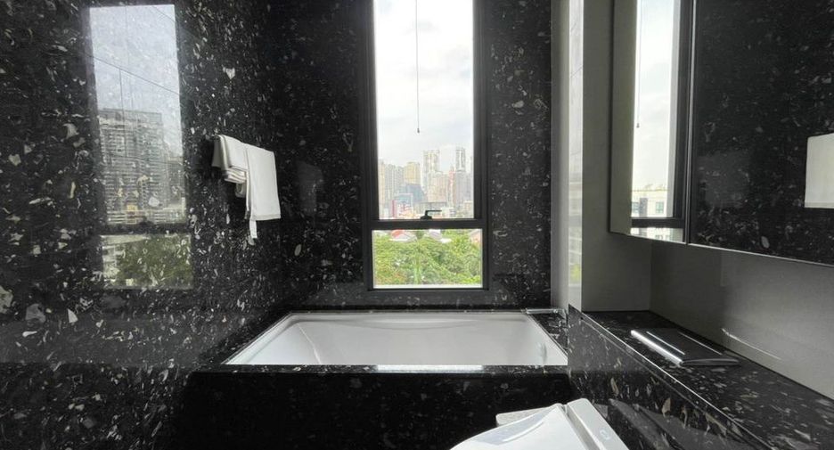 For rent 1 Beds condo in Khlong Toei, Bangkok