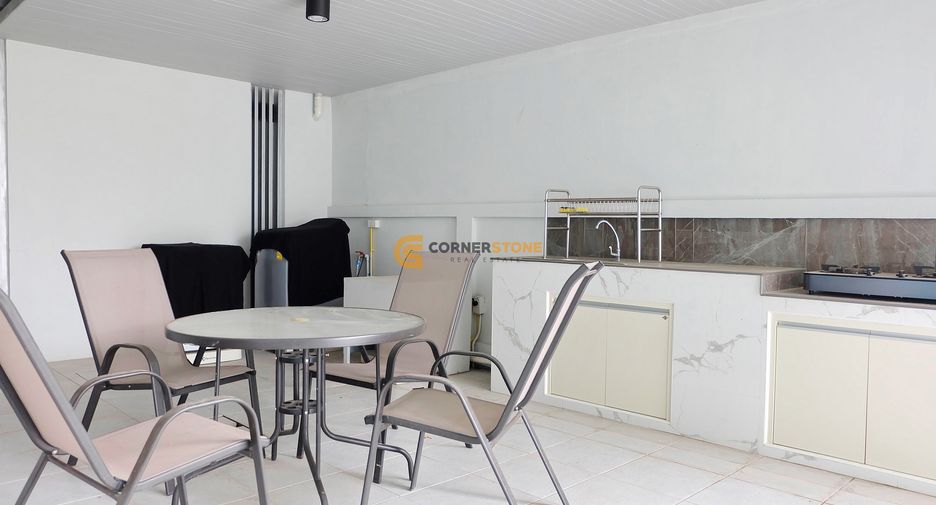 For rent and for sale 4 bedrooms house in Bang Lamung, Chonburi