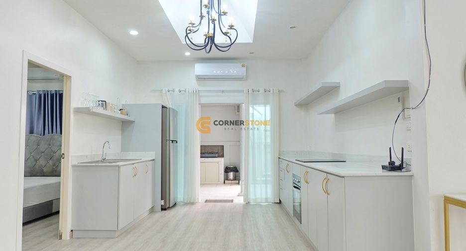 For rent and for sale 4 bedrooms house in Bang Lamung, Chonburi