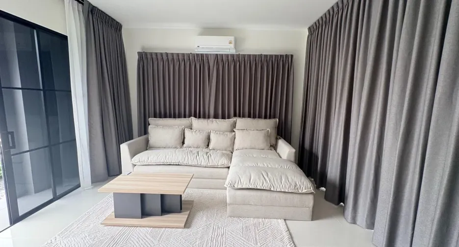 For rent 4 ベッドルーム house in Mueang Phuket, Phuket