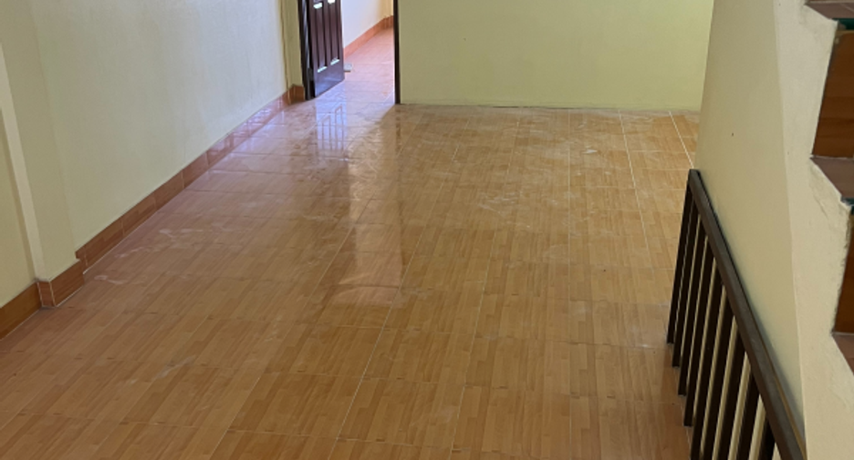 À vendre 3 chambres maison de ville à Hua Hin, Prachuap Khiri Khan