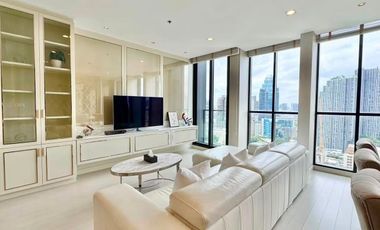 Condo en alquiler de 2 habitaciones en Pathum Wan, Bangkok