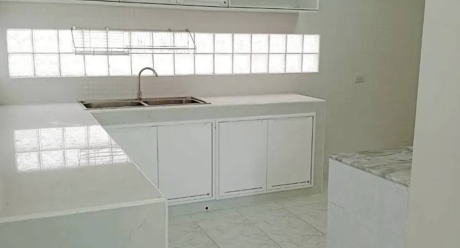 For rent 3 bedrooms house in San Sai, Chiang Mai
