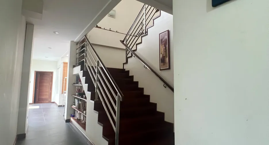 出售 4 卧室 独立屋 在 Tha Bo, Nong Khai