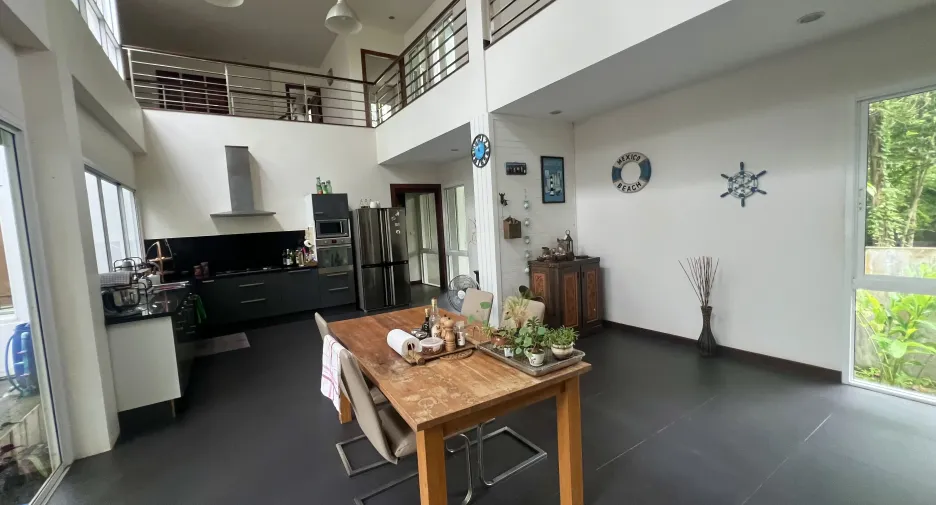 出售 4 卧室 独立屋 在 Tha Bo, Nong Khai