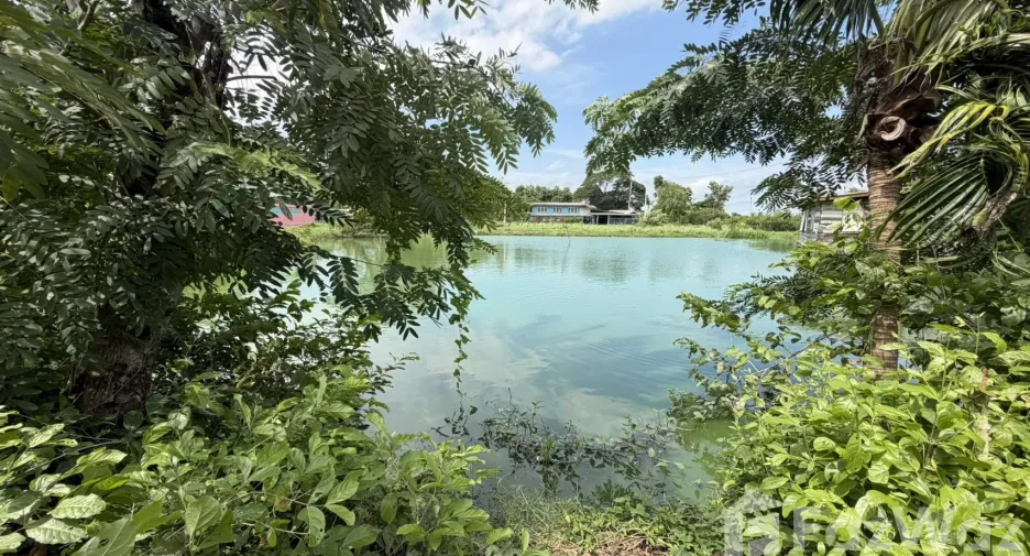 For sale land in Mueang Chachoengsao, Chachoengsao