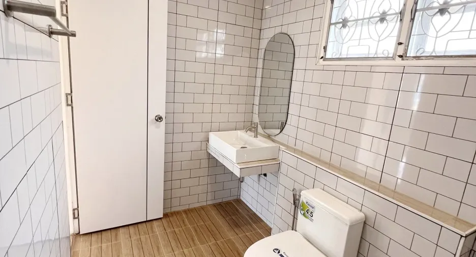 For sale 3 bedrooms townhouse in Lam Luk Ka, Pathum Thani