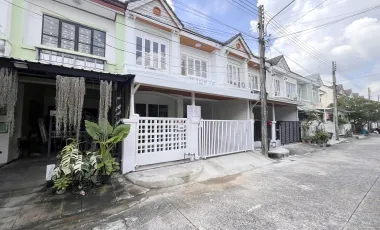 For sale 3 bedrooms townhouse in Lam Luk Ka, Pathum Thani