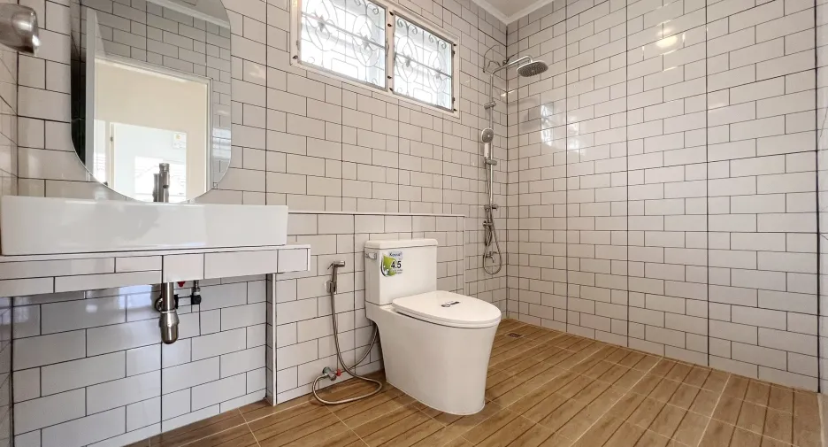 For sale 3 bedrooms townhouse in Lam Luk Ka, Pathum Thani