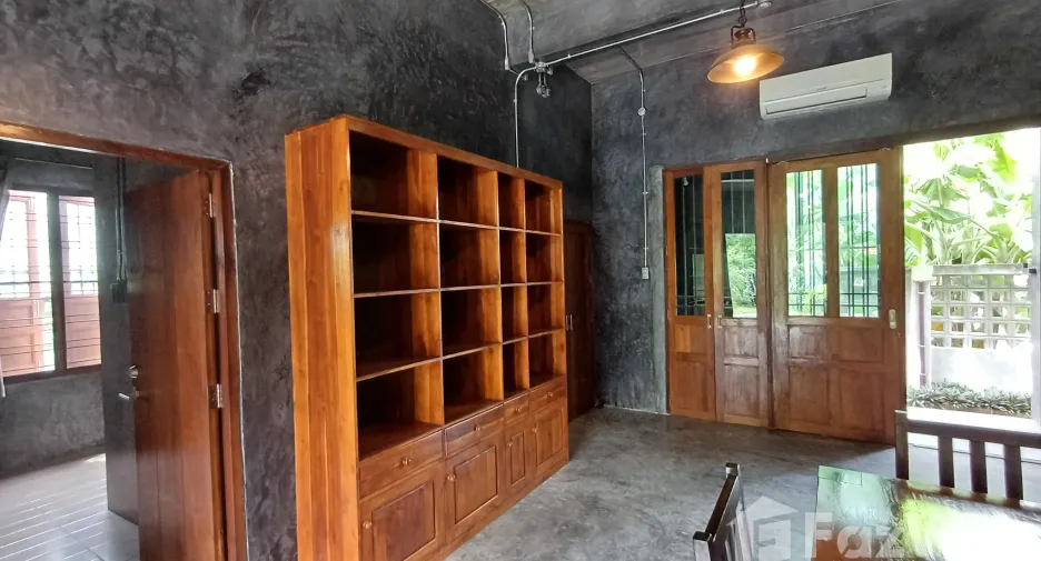 Casa en venta y en alquiler de 3 habitaciones en Pak Chong, Nakhon Ratchasima