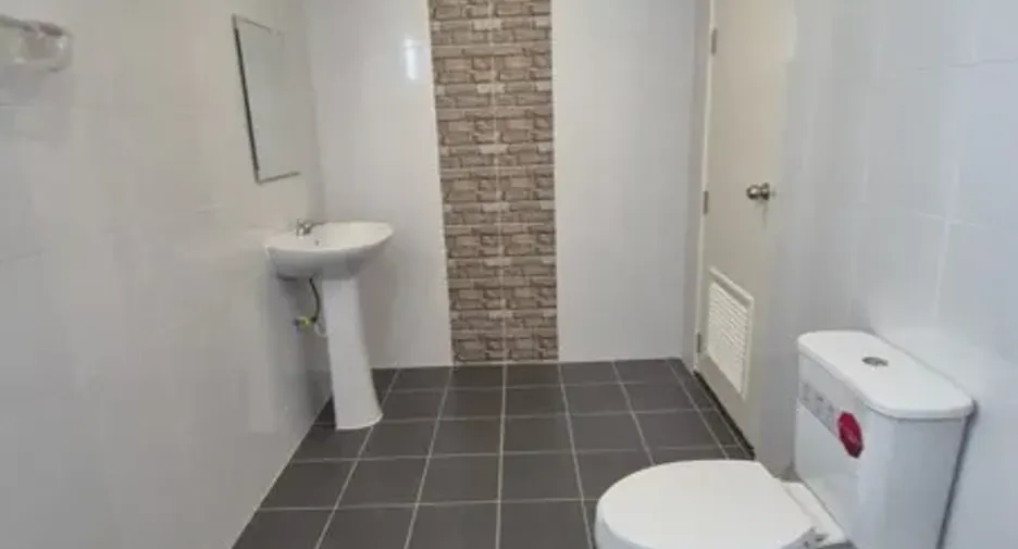 For sale 3 bedrooms townhouse in Sai Noi, Nonthaburi