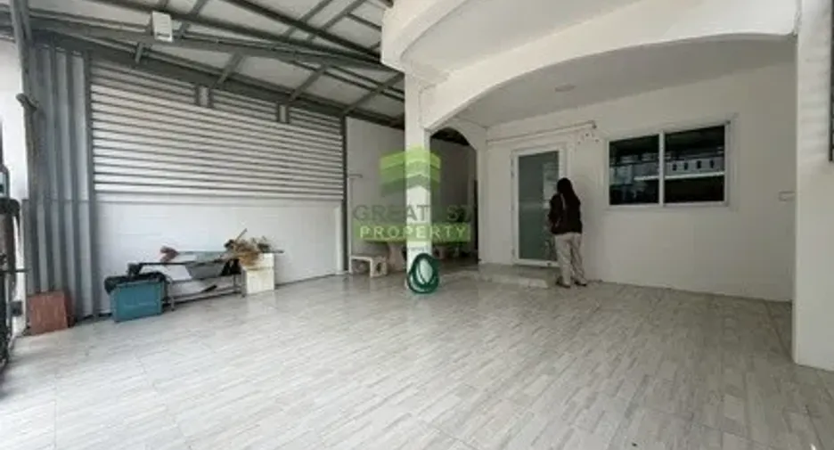 Reihenhaus zum Kauf mit 3 Zimmer in Bang Bua Thong, Nonthaburi