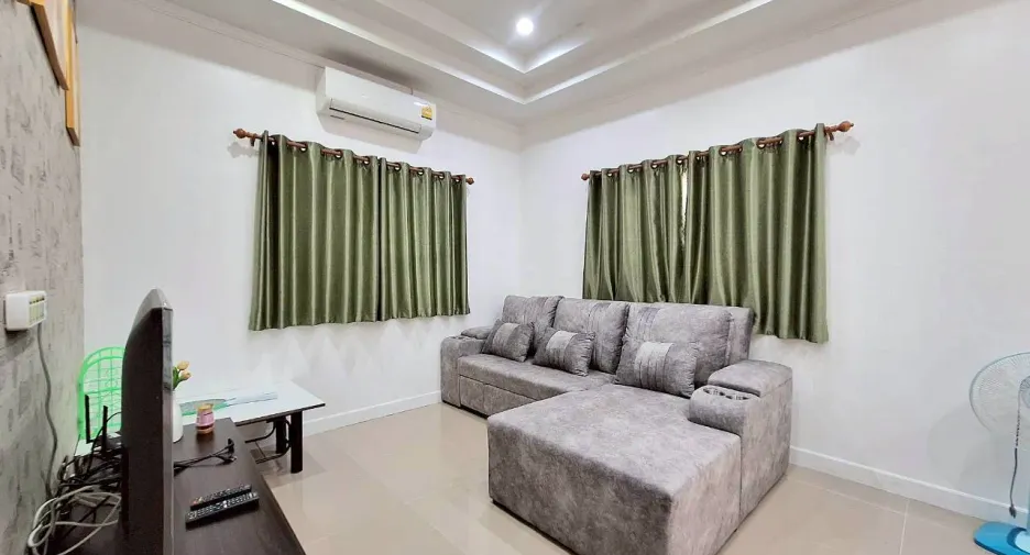 À vendre et à louer 3 chambres villa à Hua Hin, Prachuap Khiri Khan