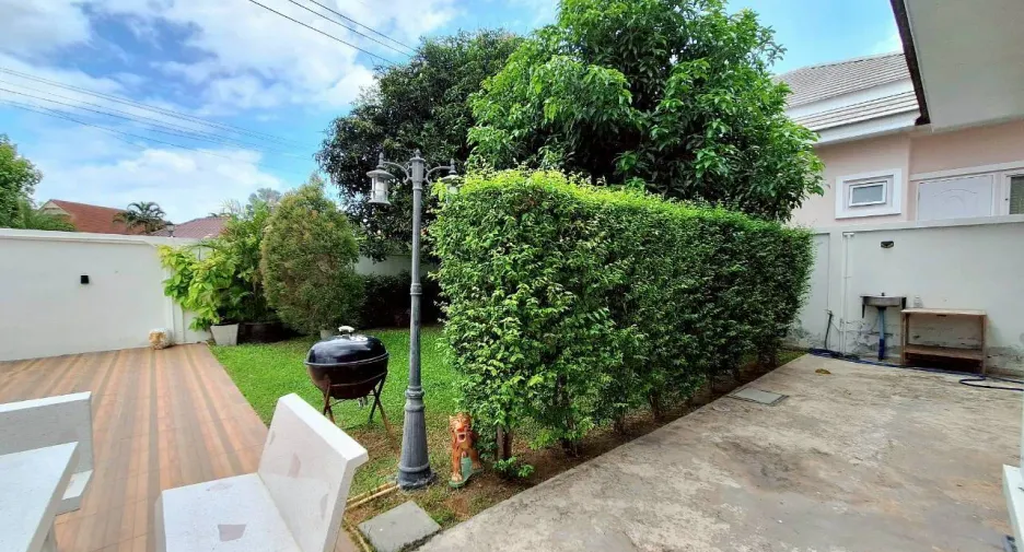 À vendre et à louer 3 chambres villa à Hua Hin, Prachuap Khiri Khan