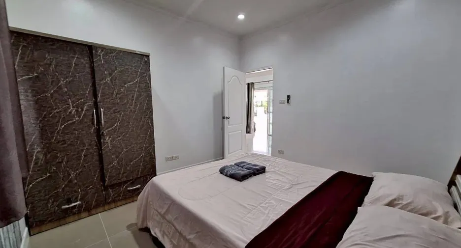 À vendre et à louer 3 chambres villa à Hua Hin, Prachuap Khiri Khan