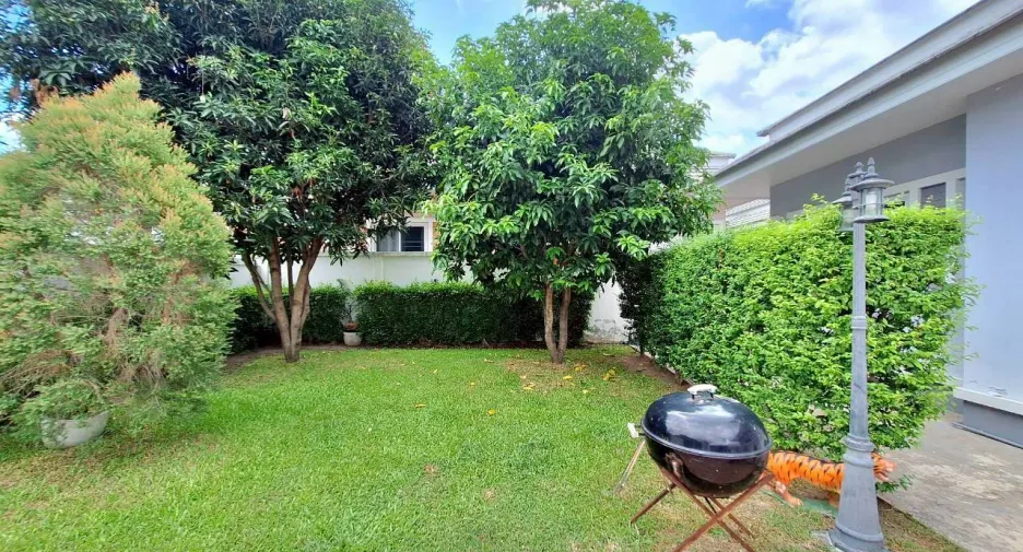 À vendre et à louer 3 chambres villa à Hua Hin, Prachuap Khiri Khan