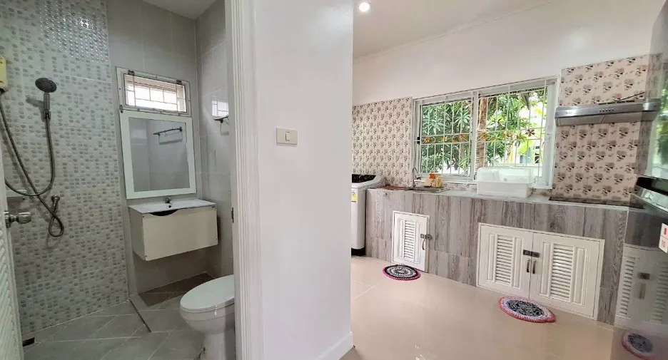 À vendre et à louer 3 chambres villa à Hua Hin, Prachuap Khiri Khan