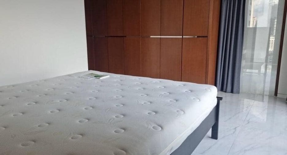 For sale そして for rent 2 ベッドルーム condo in Pathum Wan, Bangkok