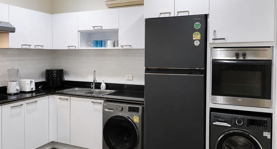 For sale 2 bedrooms condo in Kathu, Phuket