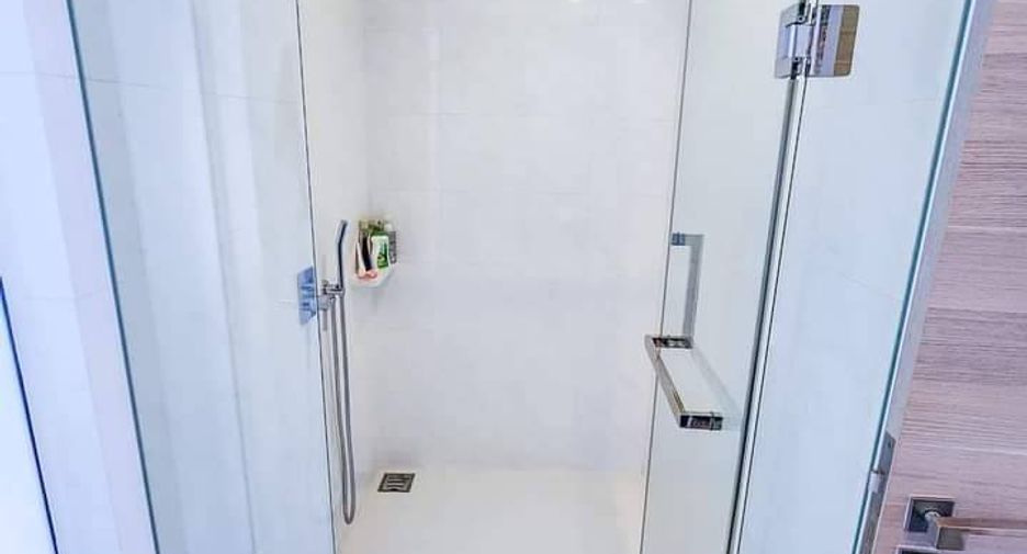 Condo en venta de 2 habitaciones en Sathon, Bangkok