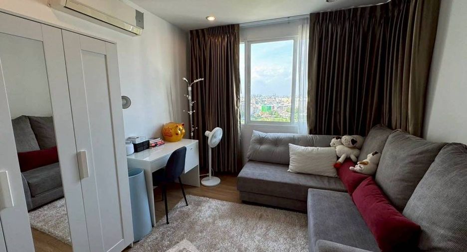 For rent 2 ベッドルーム condo in Huai Khwang, Bangkok