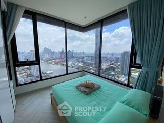 For sale 3 bedrooms condo in Khlong San, Bangkok