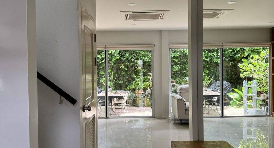 For rent and for sale 3 bedrooms house in Bang Khen, Bangkok