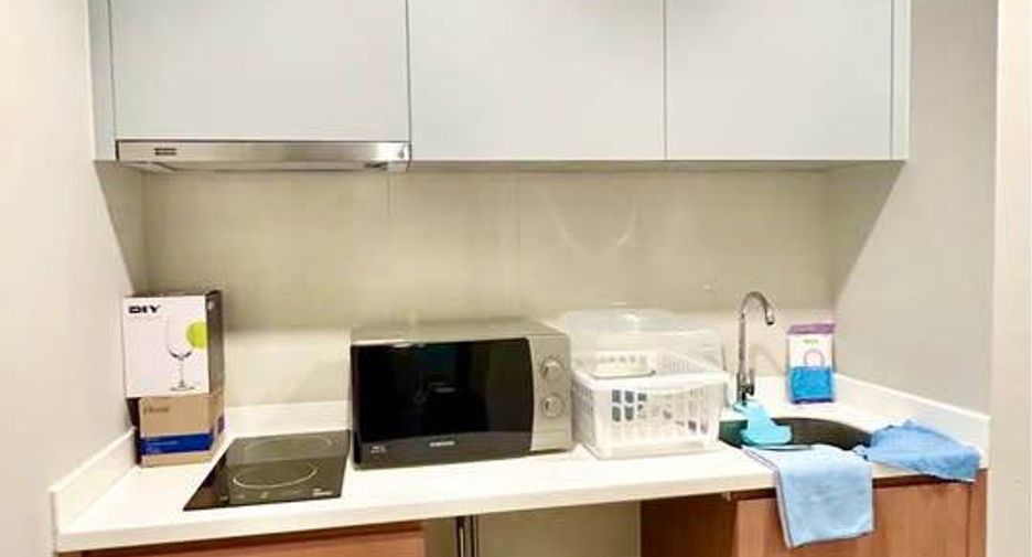 For rent and for sale 1 bed condo in Huai Khwang, Bangkok
