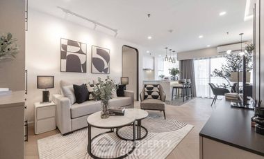 For sale 2 bedrooms condo in Watthana, Bangkok