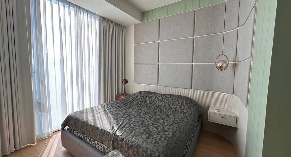 For sale 1 bed condo in Pathum Wan, Bangkok