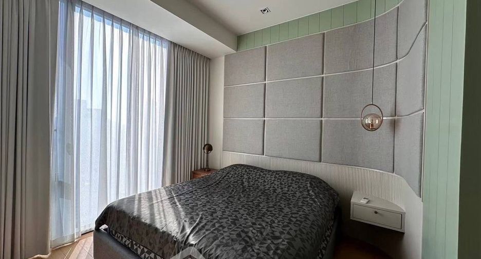 For sale 1 bed condo in Pathum Wan, Bangkok