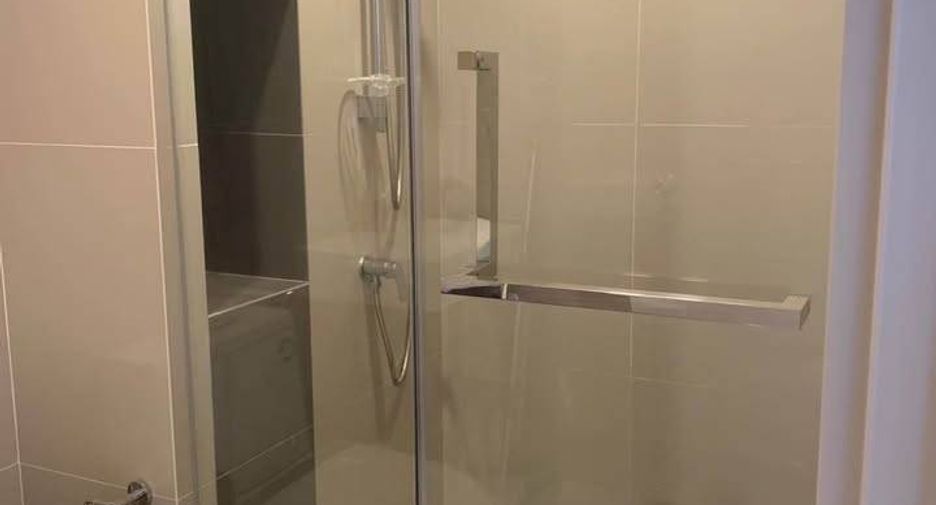 For sale 1 bed condo in Bang Phlat, Bangkok