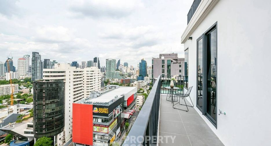 Condo en alquiler y en venta de 2 habitaciones en Watthana, Bangkok
