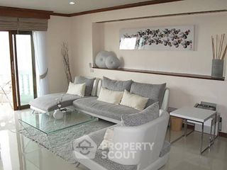 À vendre 3 chambres condo à Suan Luang, Bangkok