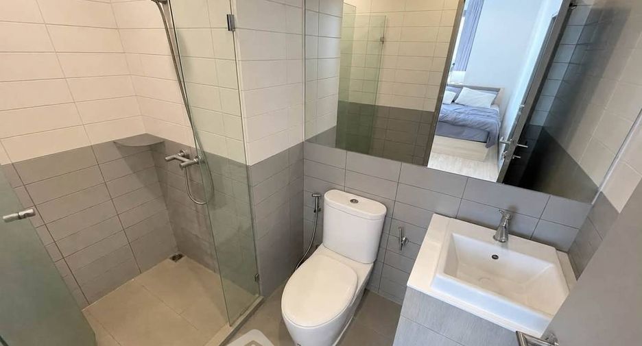 À vendre 1 chambre condo à Phra Khanong, Bangkok