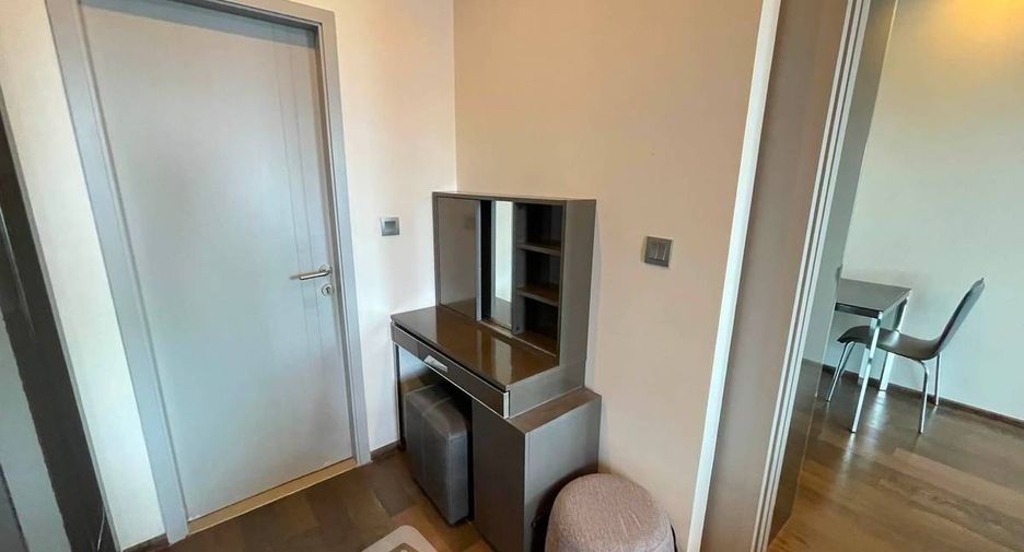 For sale 1 bed condo in Pathum Wan, Bangkok