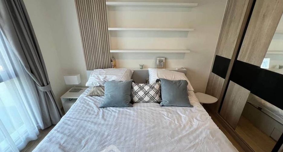For sale 2 bedrooms condo in Khlong Toei, Bangkok