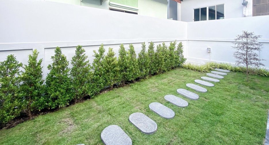 For sale 3 bedrooms house in Bang Lamung, Chonburi