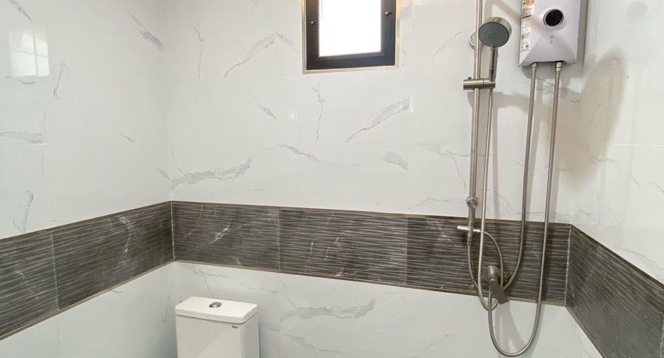 For sale 3 bedrooms house in Bang Lamung, Chonburi