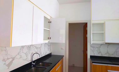 出售 2 卧室 公寓 在 Mueang Krabi, Krabi