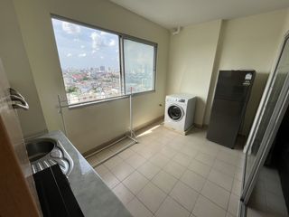 For sale 2 bedrooms condo in Bang Phlat, Bangkok