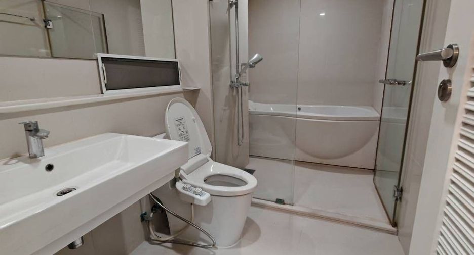 Condo en alquiler de 1 habitaciones en Watthana, Bangkok