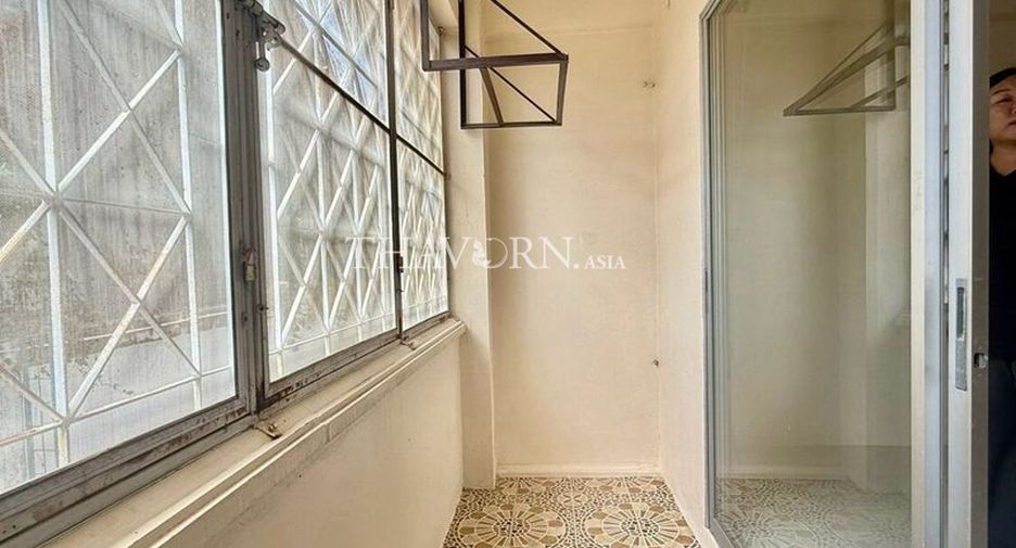 À vendre studio condo à Jomtien, Pattaya