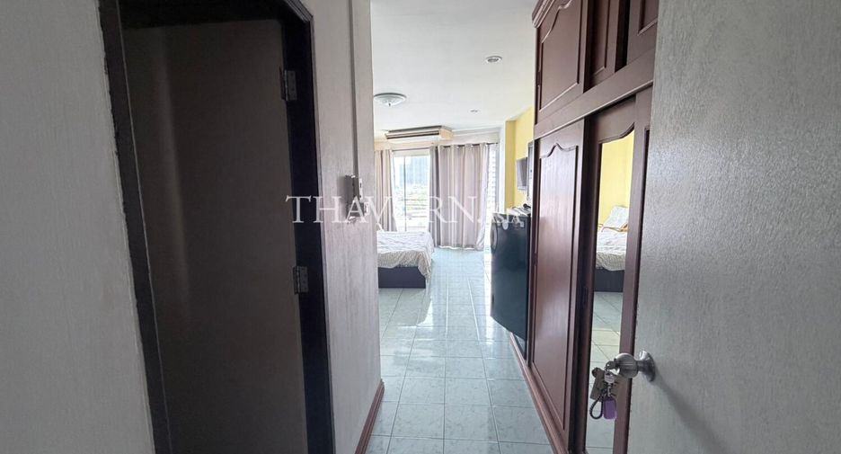 For sale studio condo in Bang Lamung, Chonburi