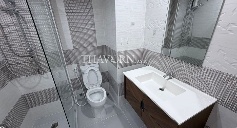 For sale studio condo in Bang Lamung, Chonburi