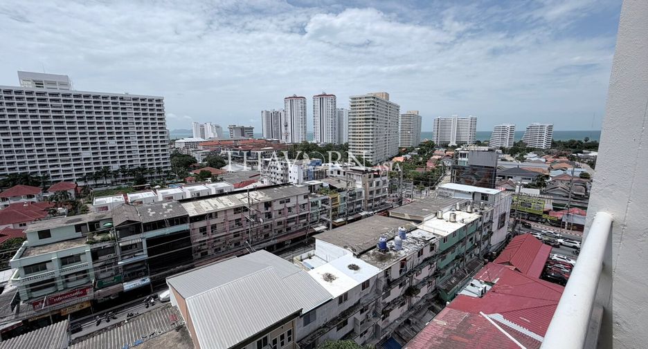 For sale studio condo in Bang Lamung, Chonburi