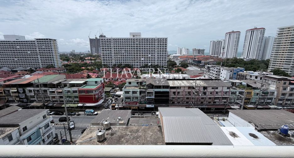 For sale studio condo in Bang Lamung, Chonburi