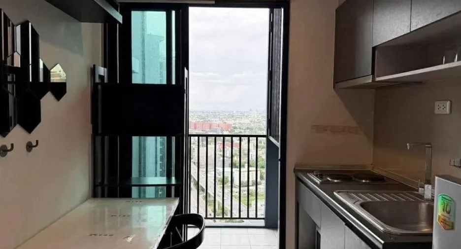For rent 1 bed condo in Bang Kapi, Bangkok